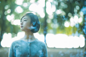 井上絢子プロフィール写真s.jpg
